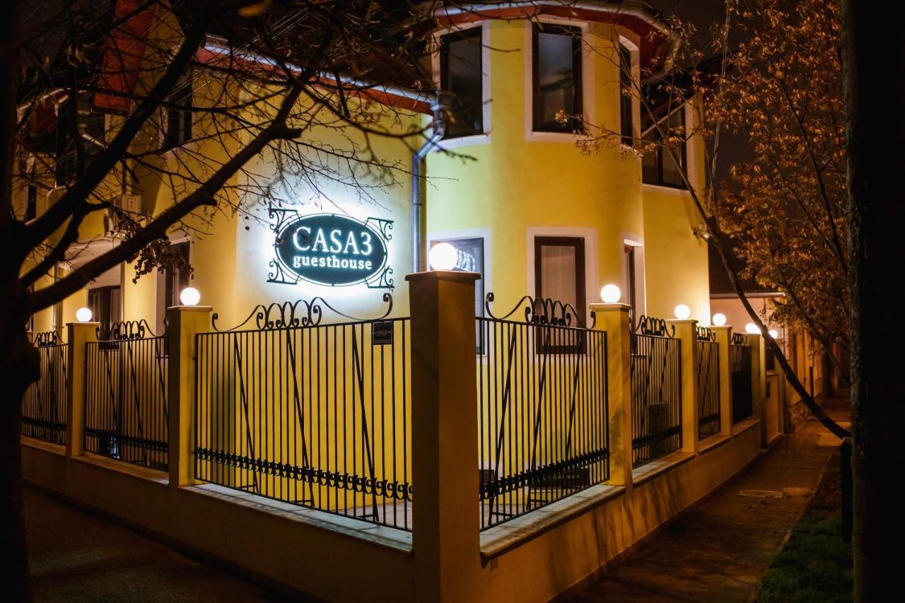 Casa 3 Guesthouse オラデア エクステリア 写真